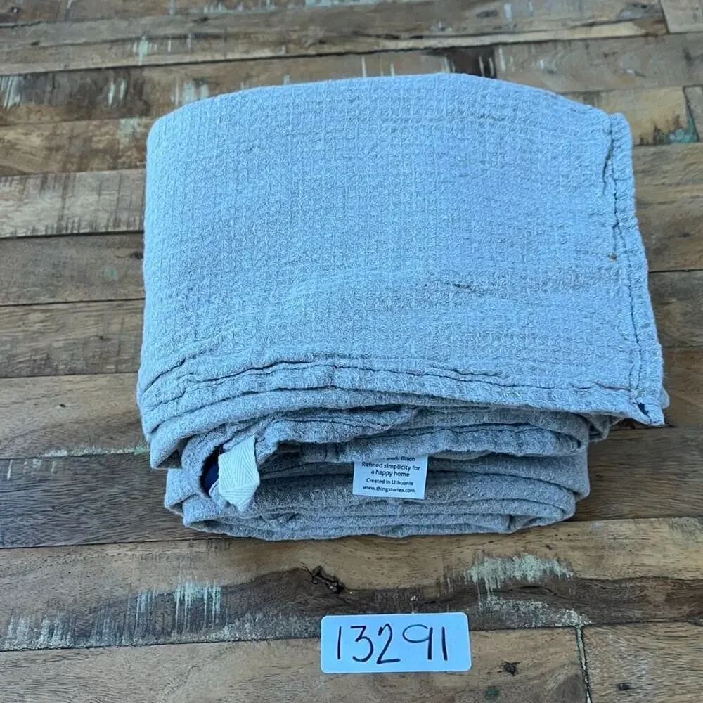 Thing Stories Bath Towel Natural Linen Light Gray Waffle Bath Towel 53 x 24